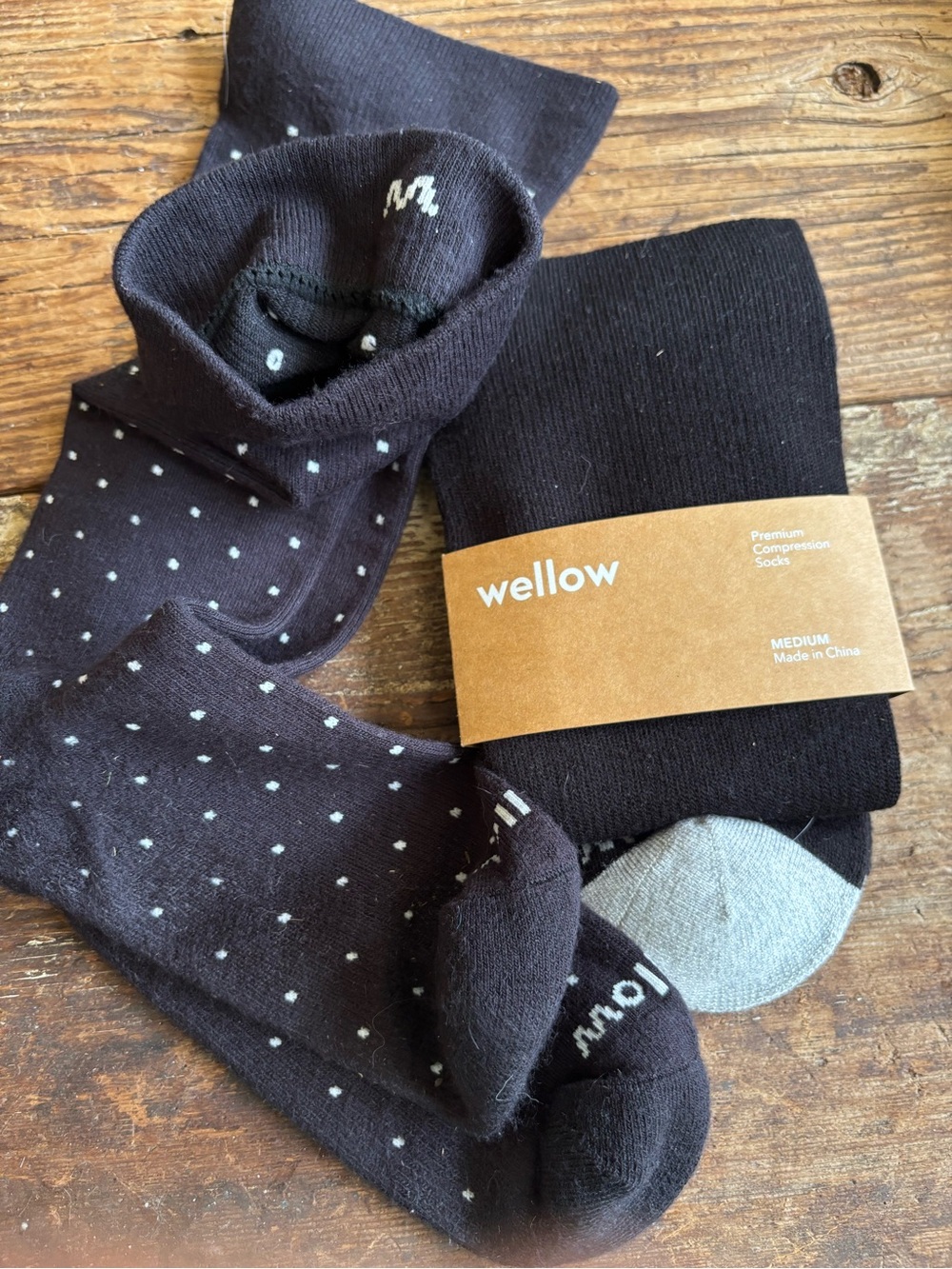 Wellow Men's Bamboo Compression Socks Medium - Picture 7 of 7